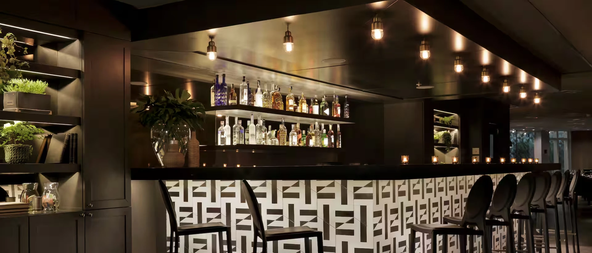 Instagrammable Rooftop Party - Open Bar & View - Image